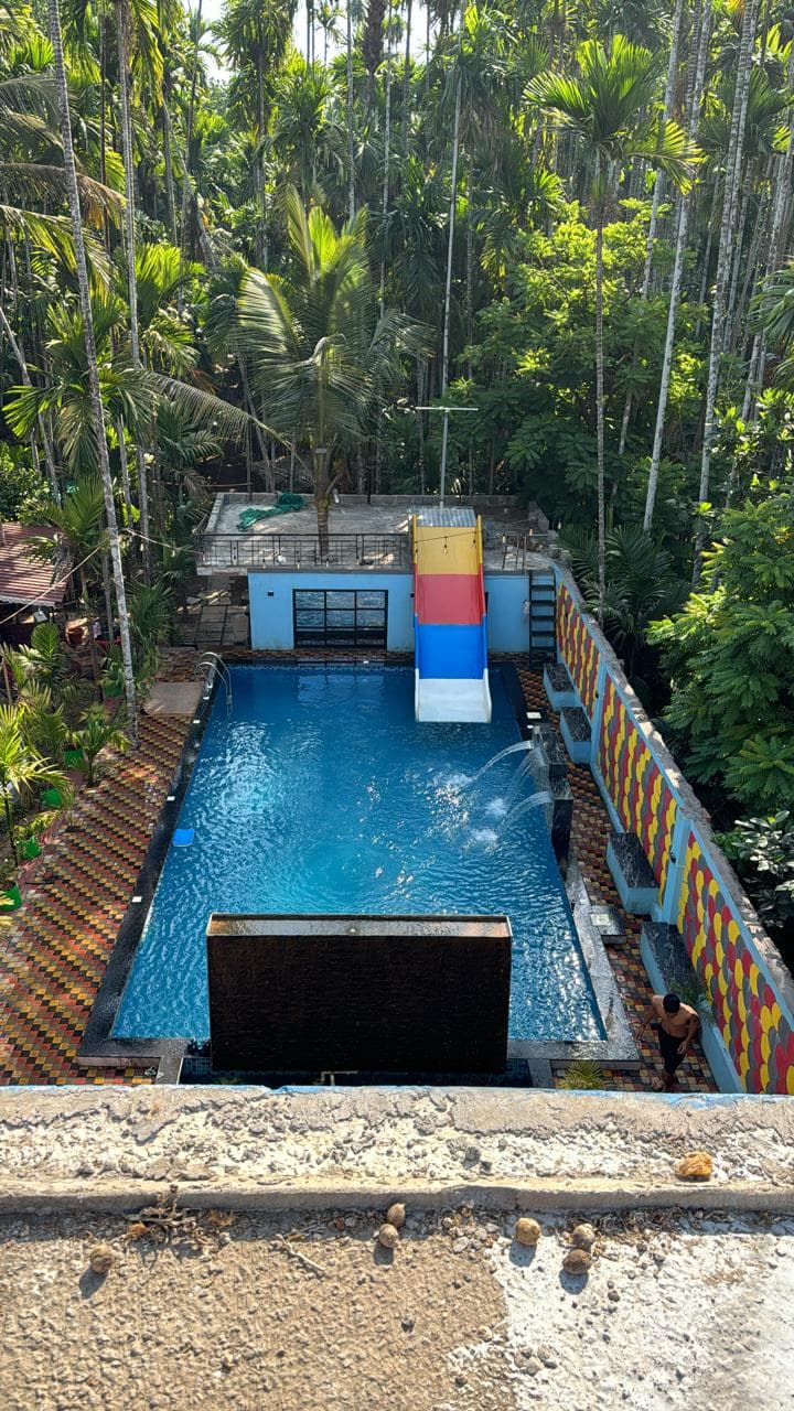 Pool 1
